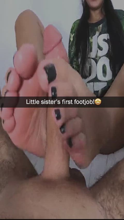 Cum on feet by thanosfisting